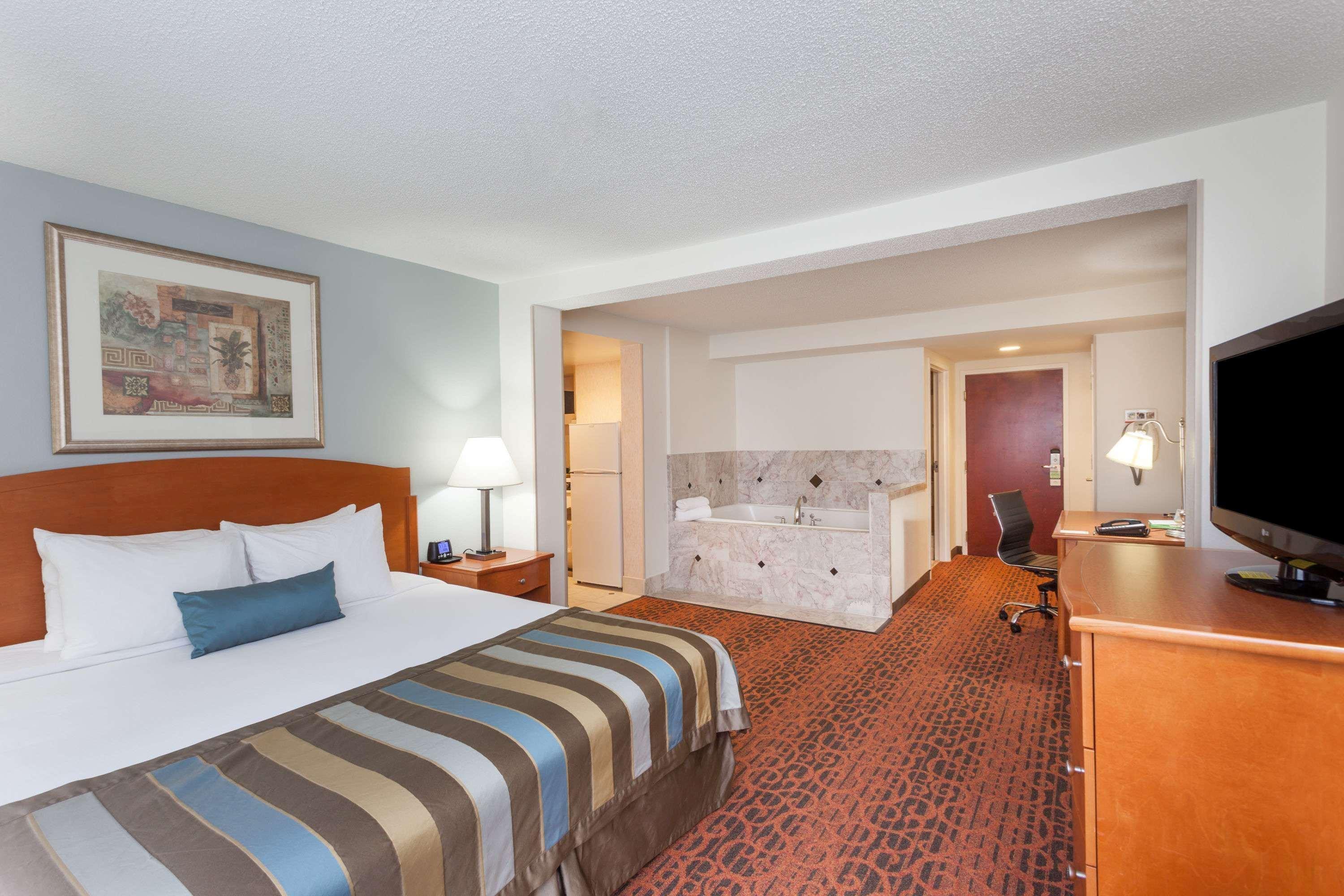 Spark By Hilton Winchester Exterior photo