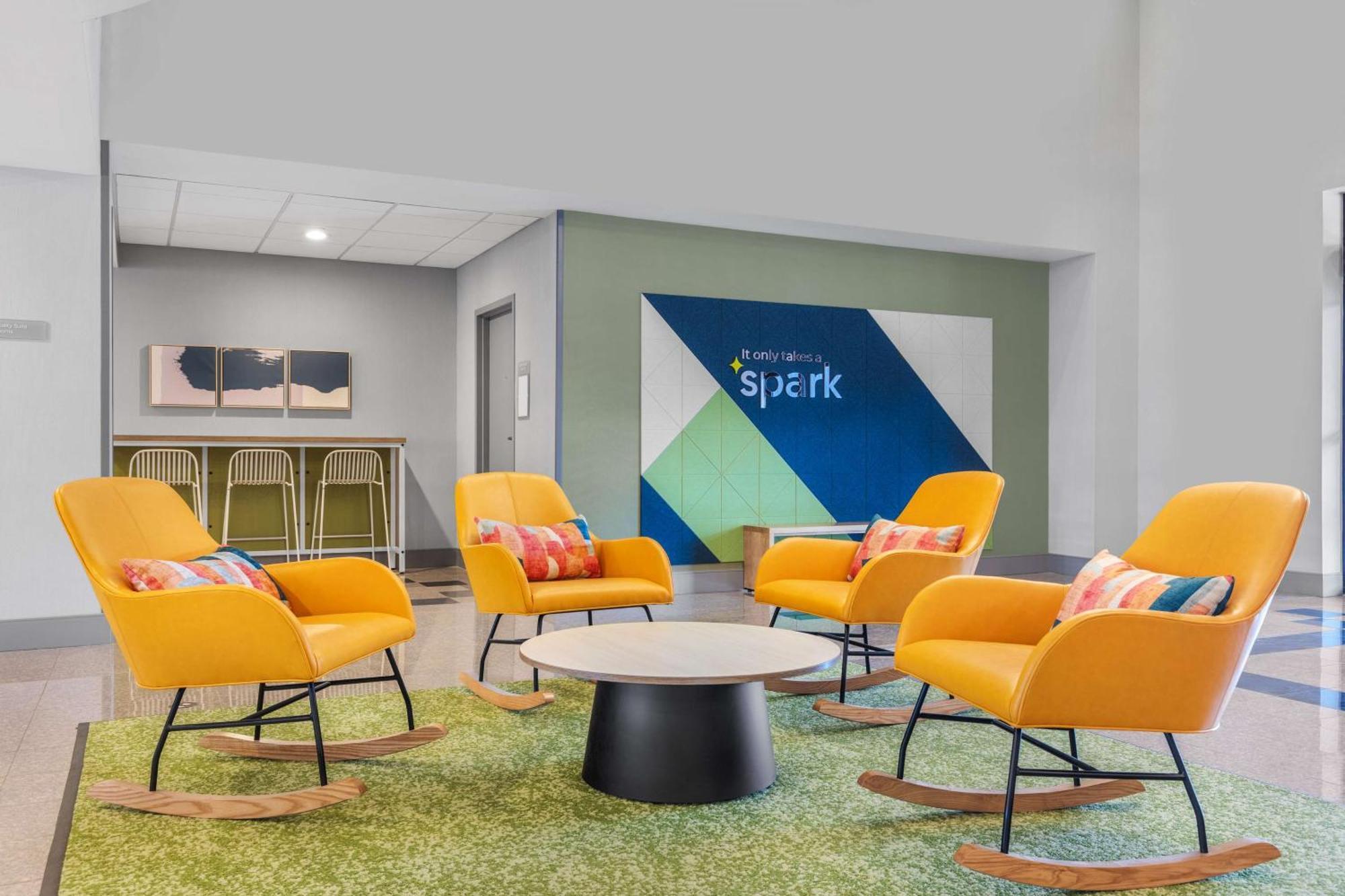 Spark By Hilton Winchester Exterior photo
